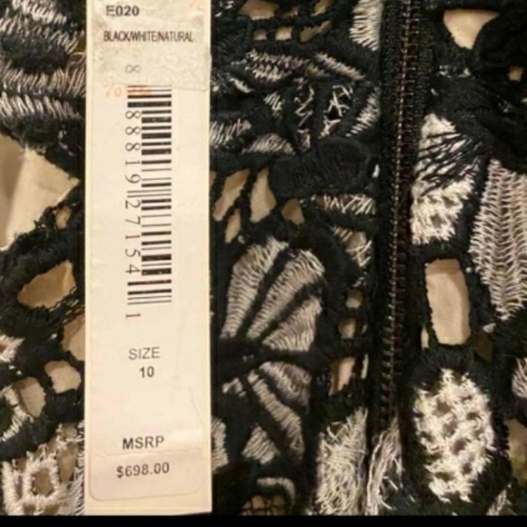 Alice+OliviaNoreen Floral Lace Midi Dress, Black/G - Picture 10 of 16